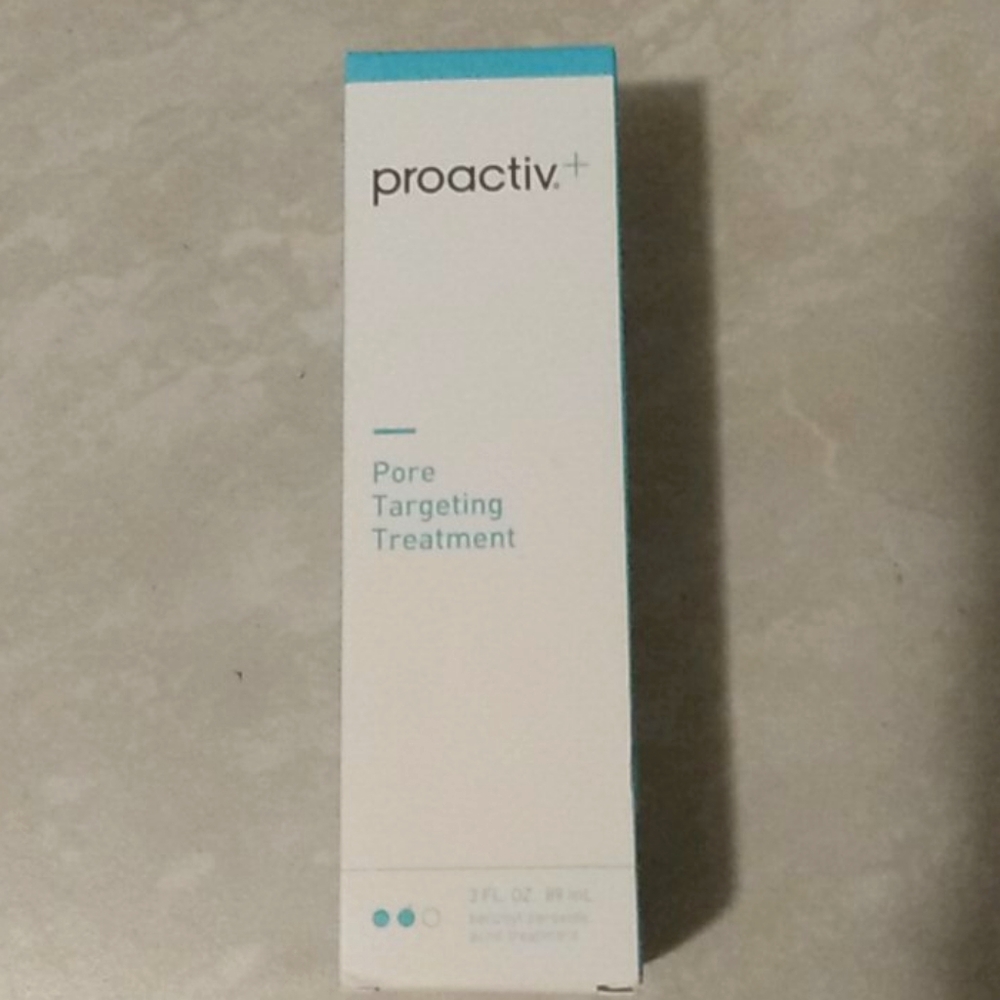 Pore targeting treatment